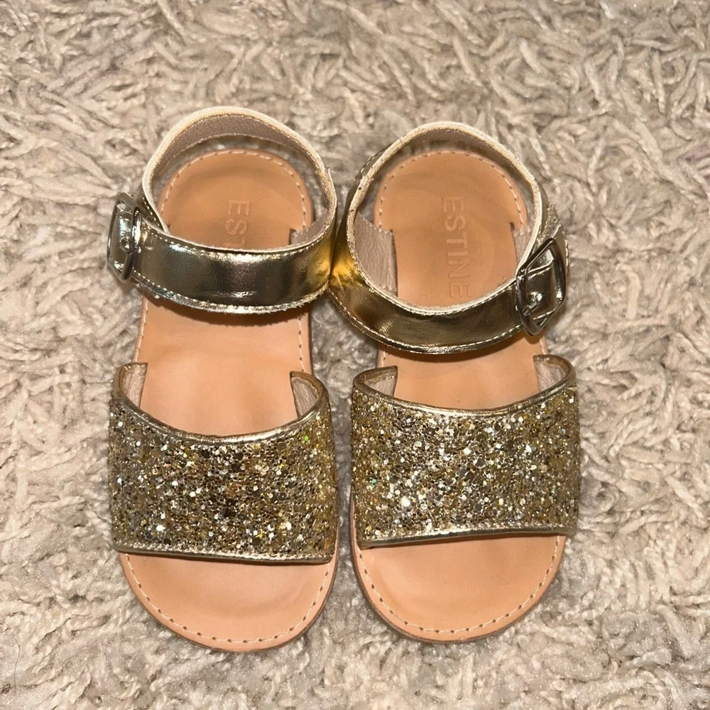 Toddler girls gold sparkly sandal size 7